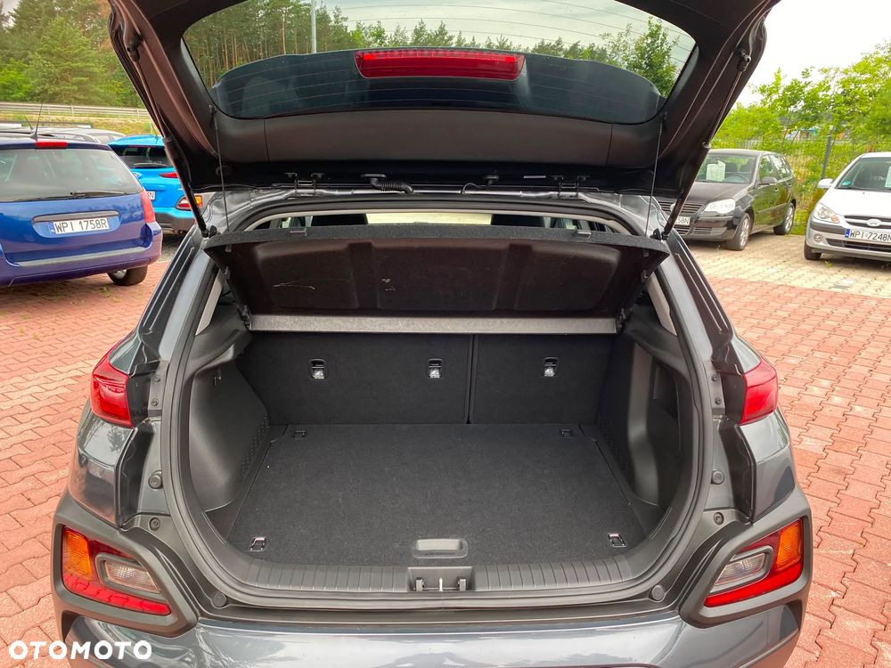 Hyundai Kona - 25