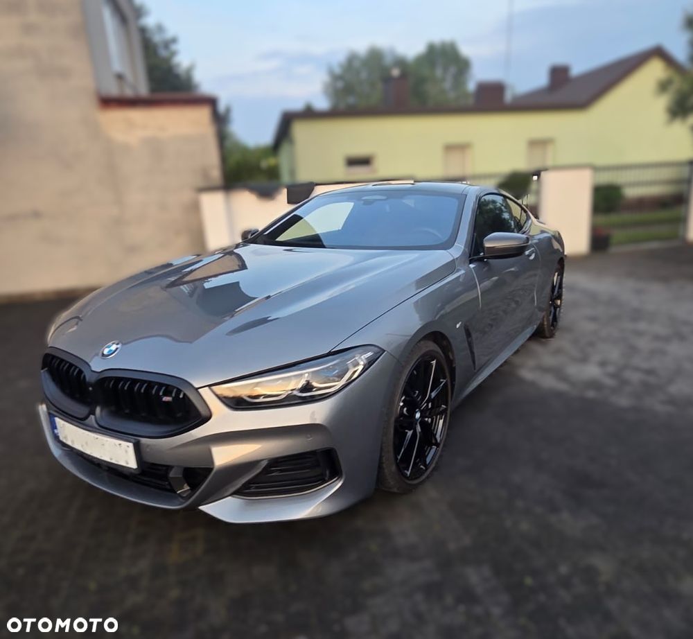 BMW Seria 8 - 32