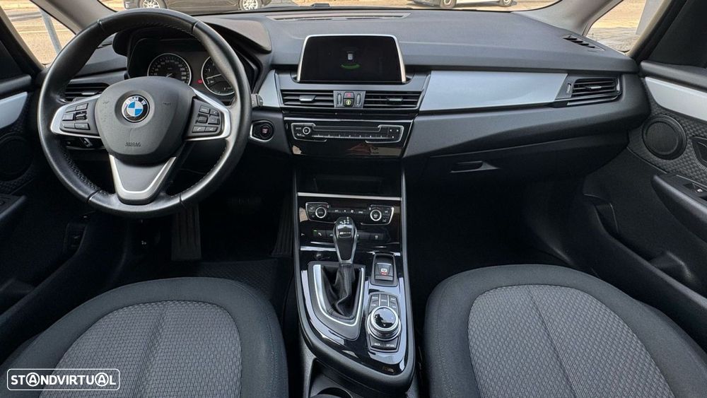 BMW 225xe Active Tourer - 15