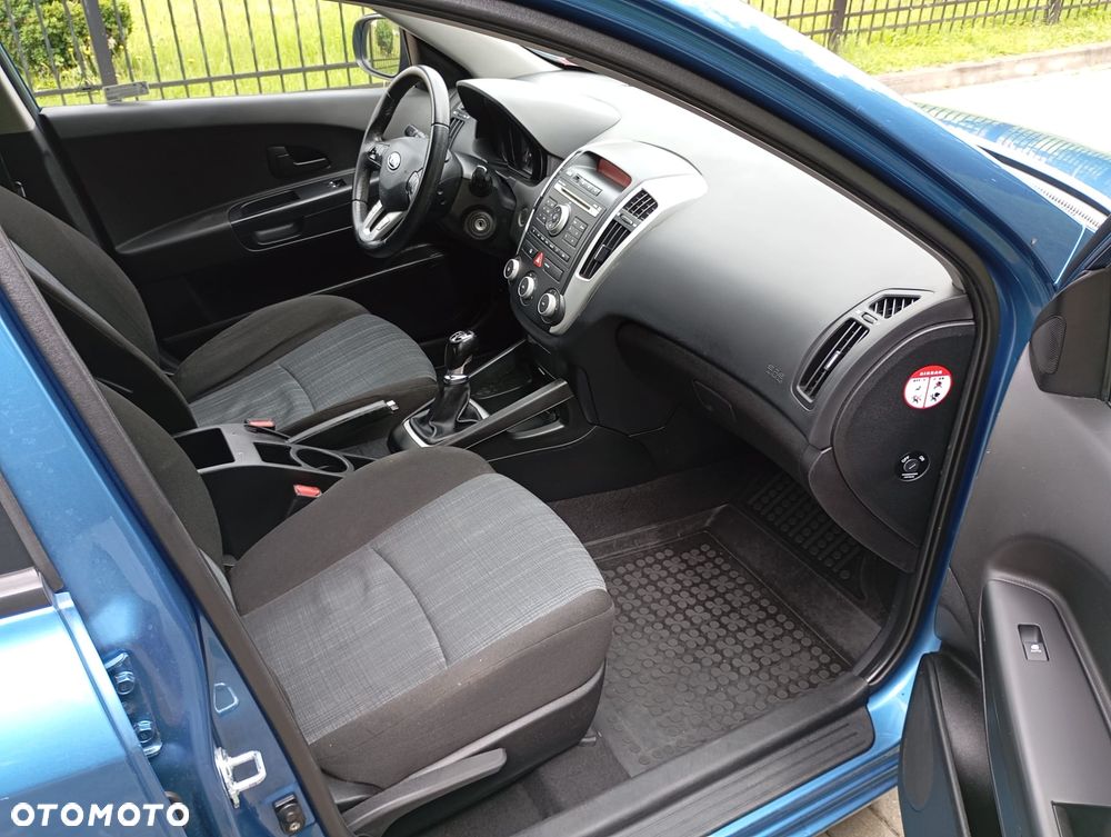 Kia Ceed 1.4 CVVT Edition 7 - 13
