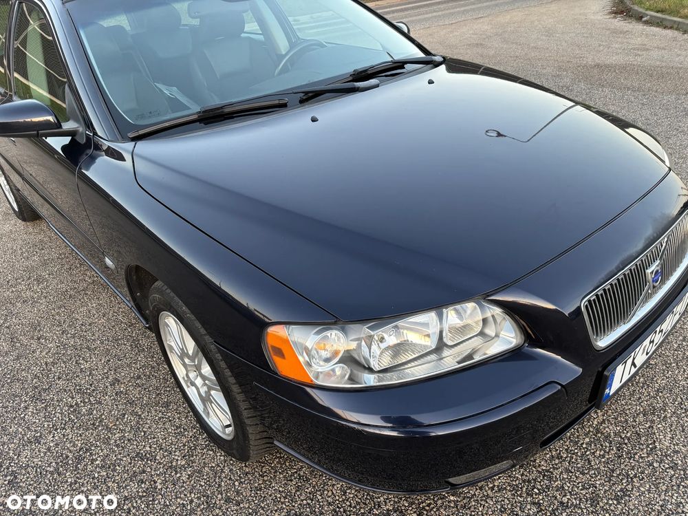 Volvo V70 2.4 Momentum - 8