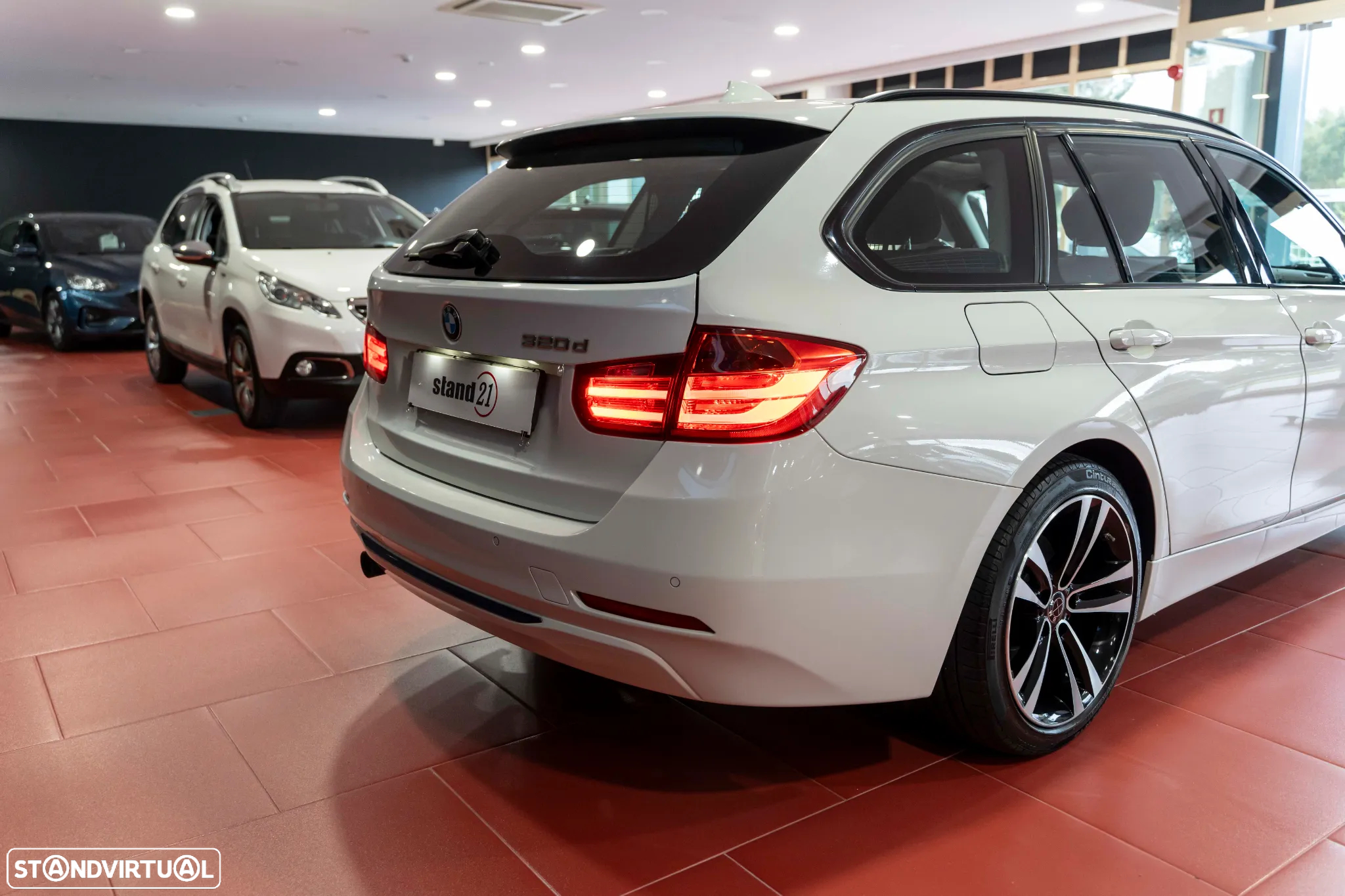 BMW 320 d Touring Aut. Sport Line - 18