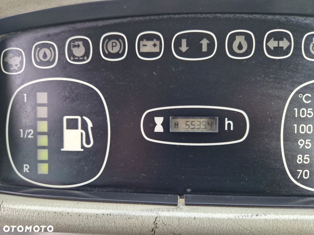 Komatsu WA90-3H - 22