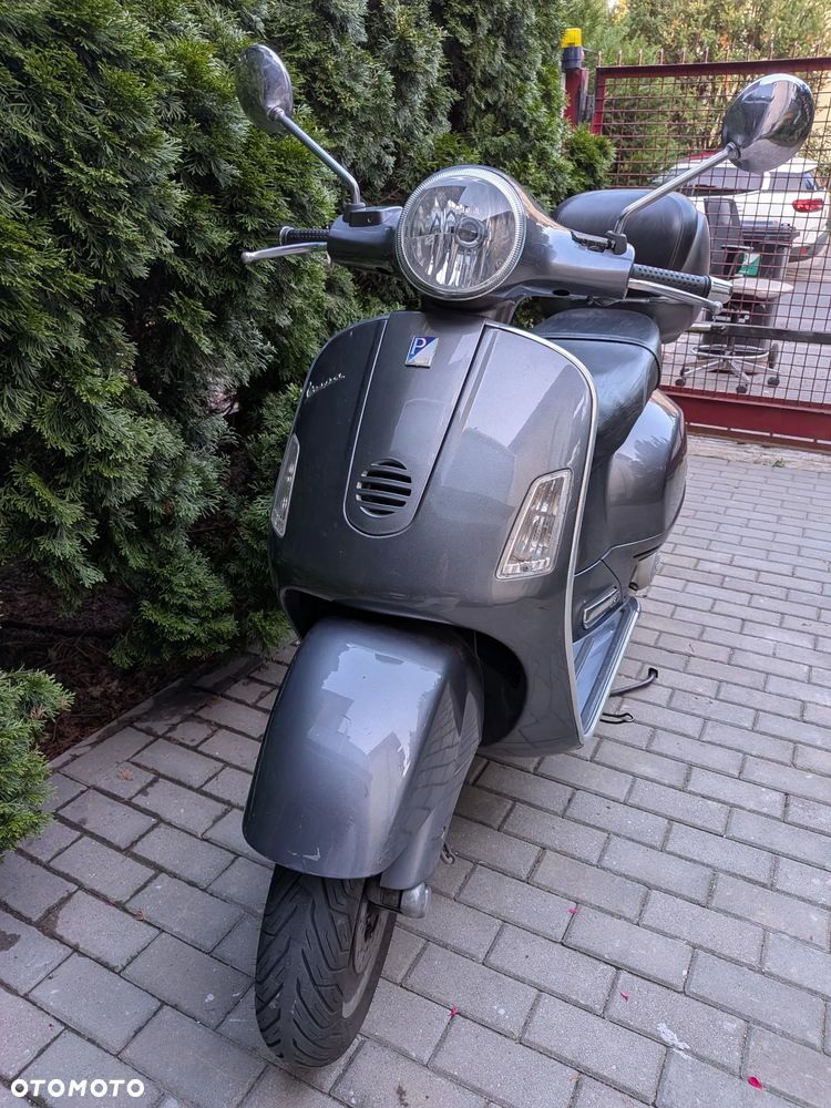 Vespa GTS - 4