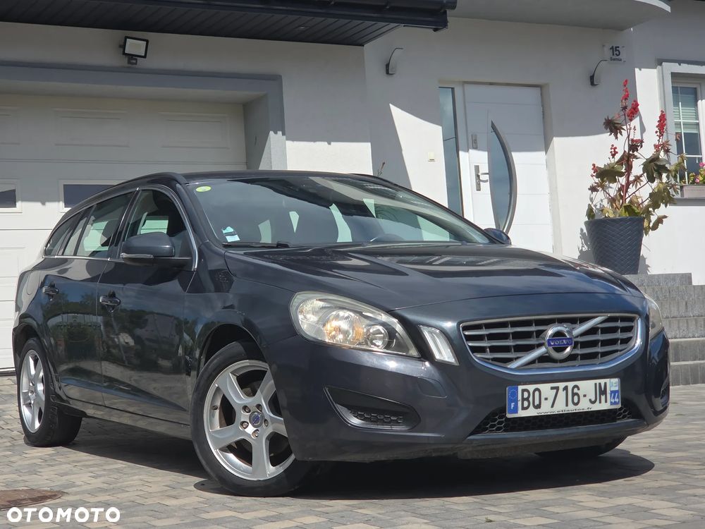 Volvo V60 D3 Momentum - 5