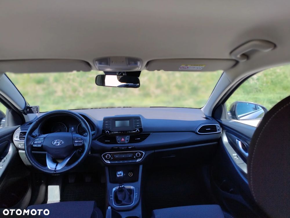 Hyundai i30 1.5 DPI Modern - 14