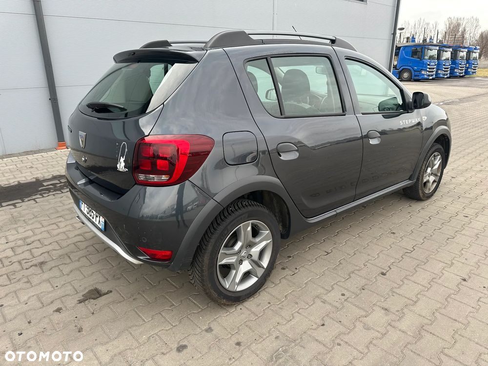 Dacia Sandero Stepway dCi 90 (S&S) Celebration - 6