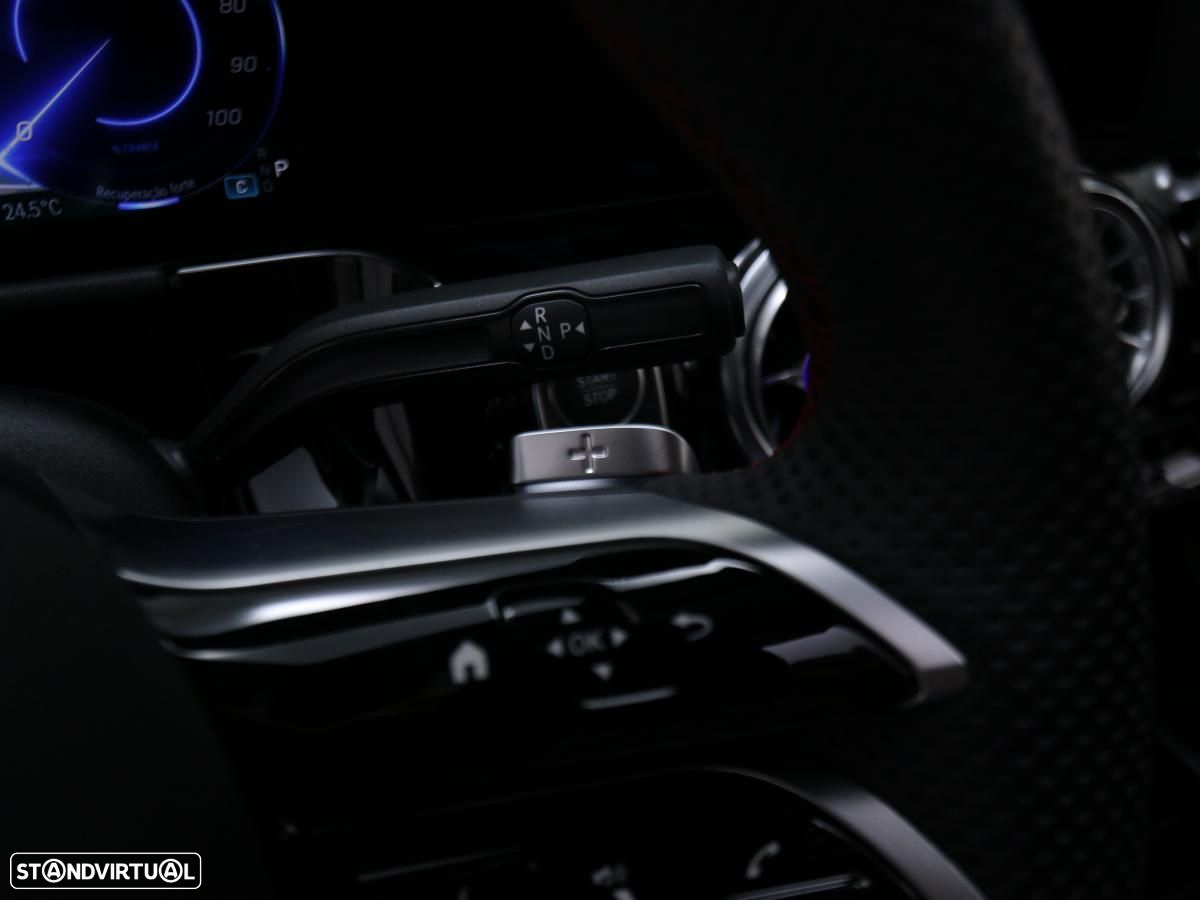 Mercedes-Benz EQA 300 4Matic AMG Line - 20