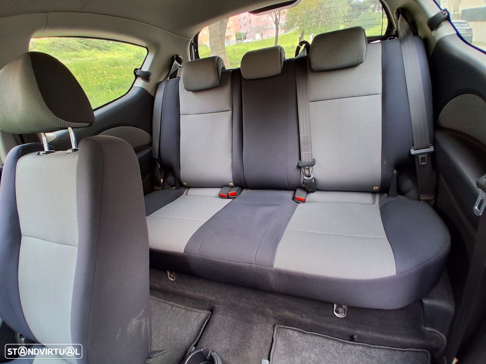 Chevrolet Aveo 1.2 LT - 27