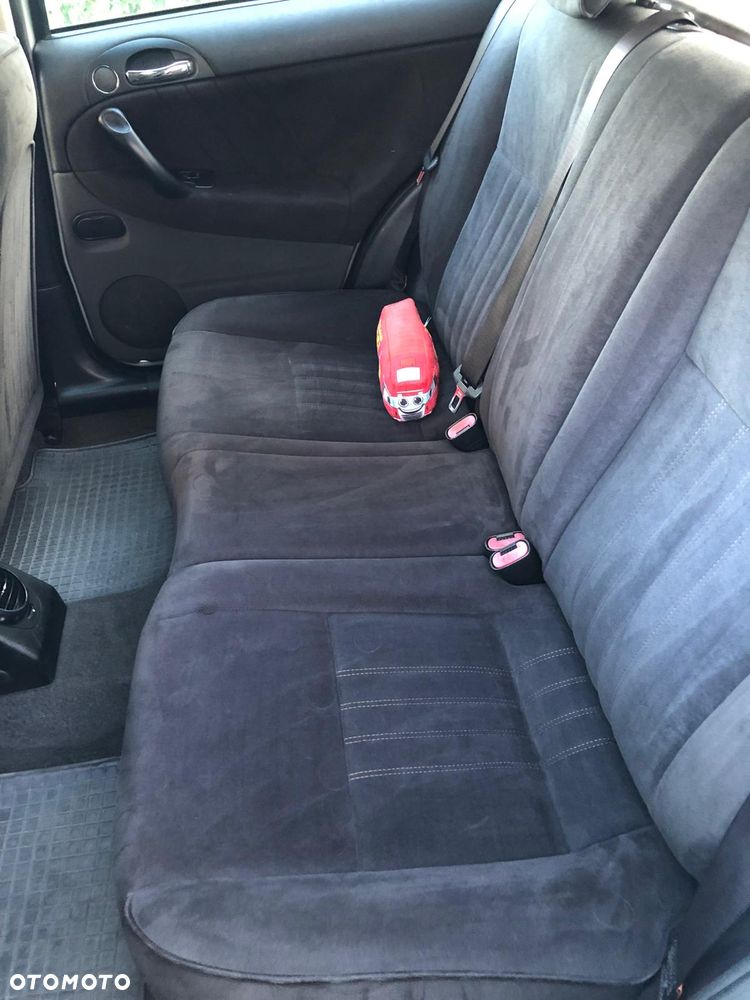 Alfa Romeo 147 1.9 JTD 8V Progression - 10