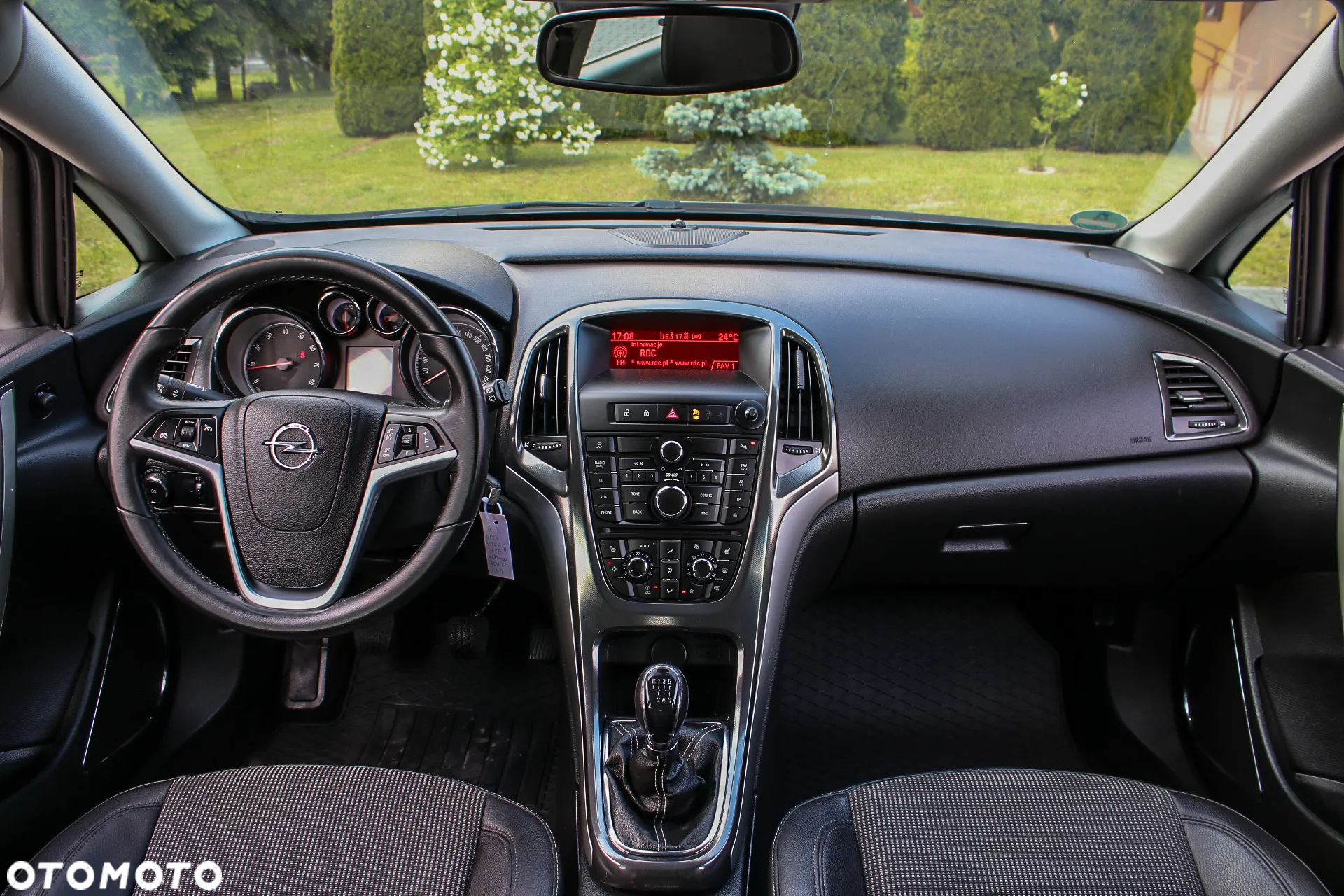 Opel Astra 1.4 Turbo Cosmo - 19