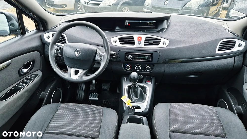 Renault Scenic 1.6 16V 110 Paris - 36