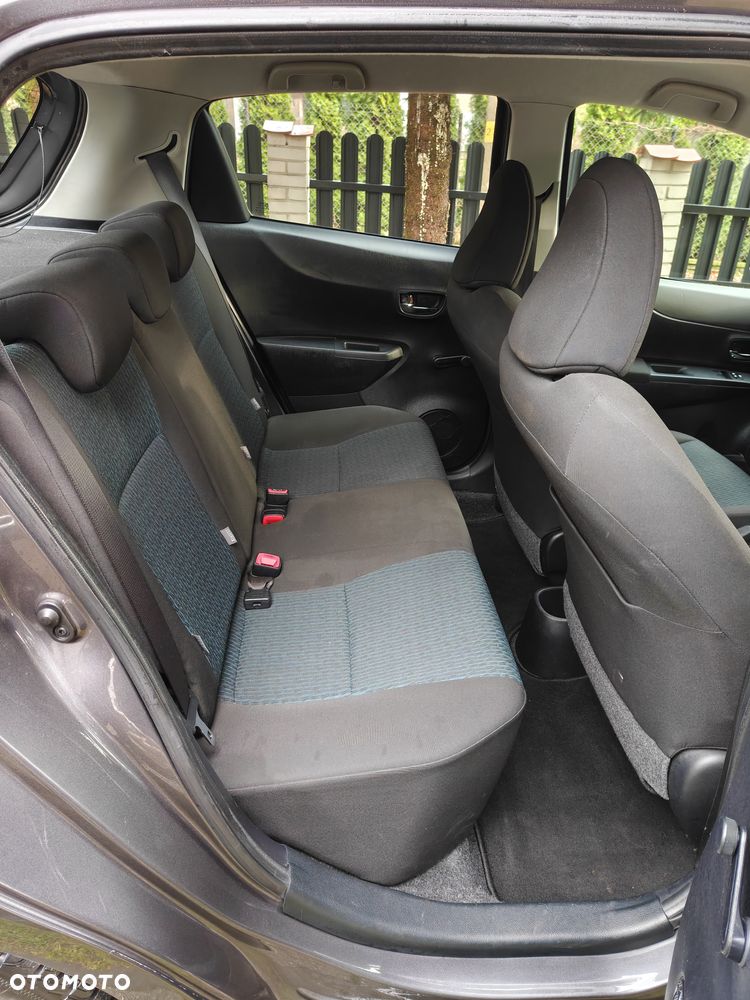 Toyota Yaris - 13