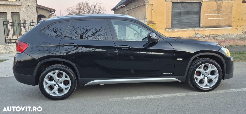 BMW X1 xDrive18d Aut. Sport Line - 6