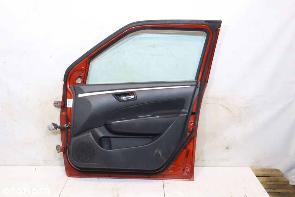 DRZWI PRAWY PRZÓD SUZUKI SWIFT V ZFS - 2