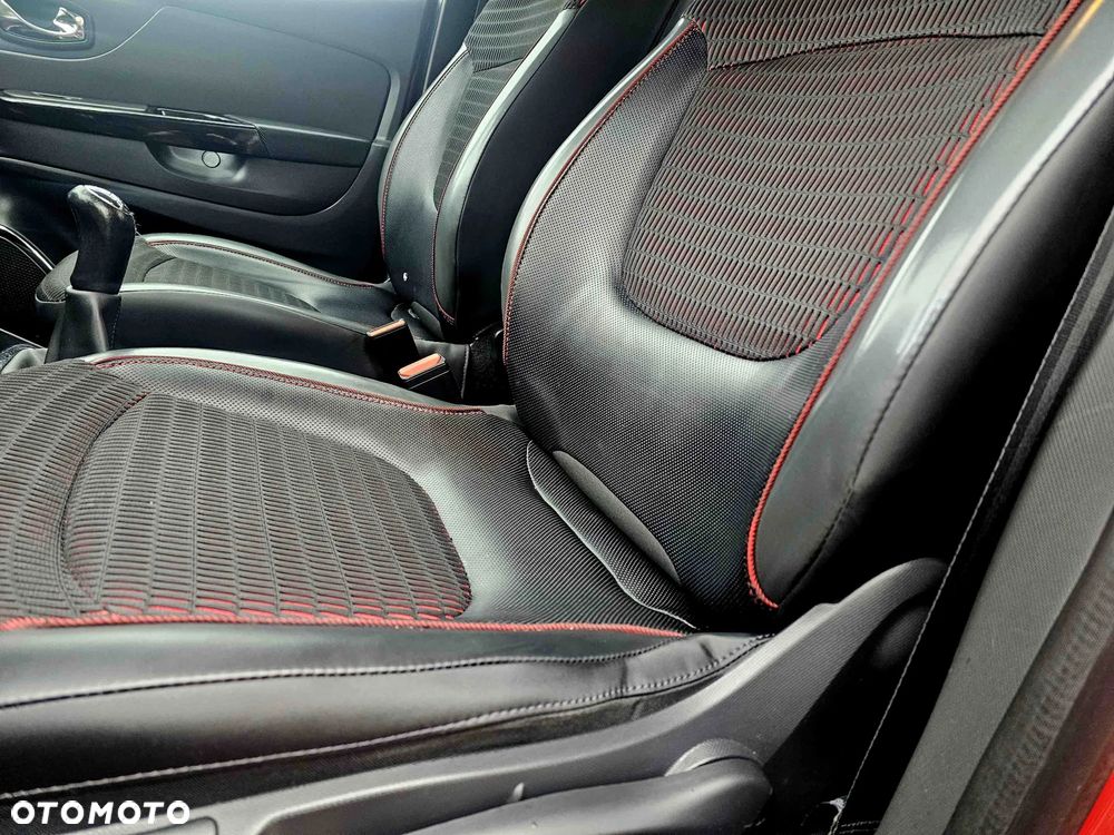 Renault Captur TCe 90 EXPERIENCE - 15