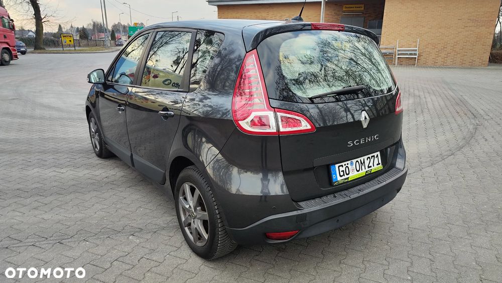 Renault Scenic 1.6 16V 110 TomTom Edition - 6