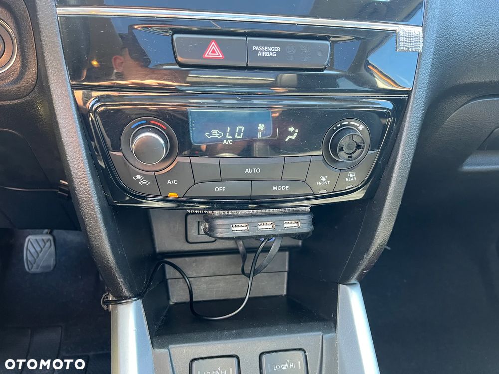 Suzuki Vitara 1.6 Premium 2WD - 30