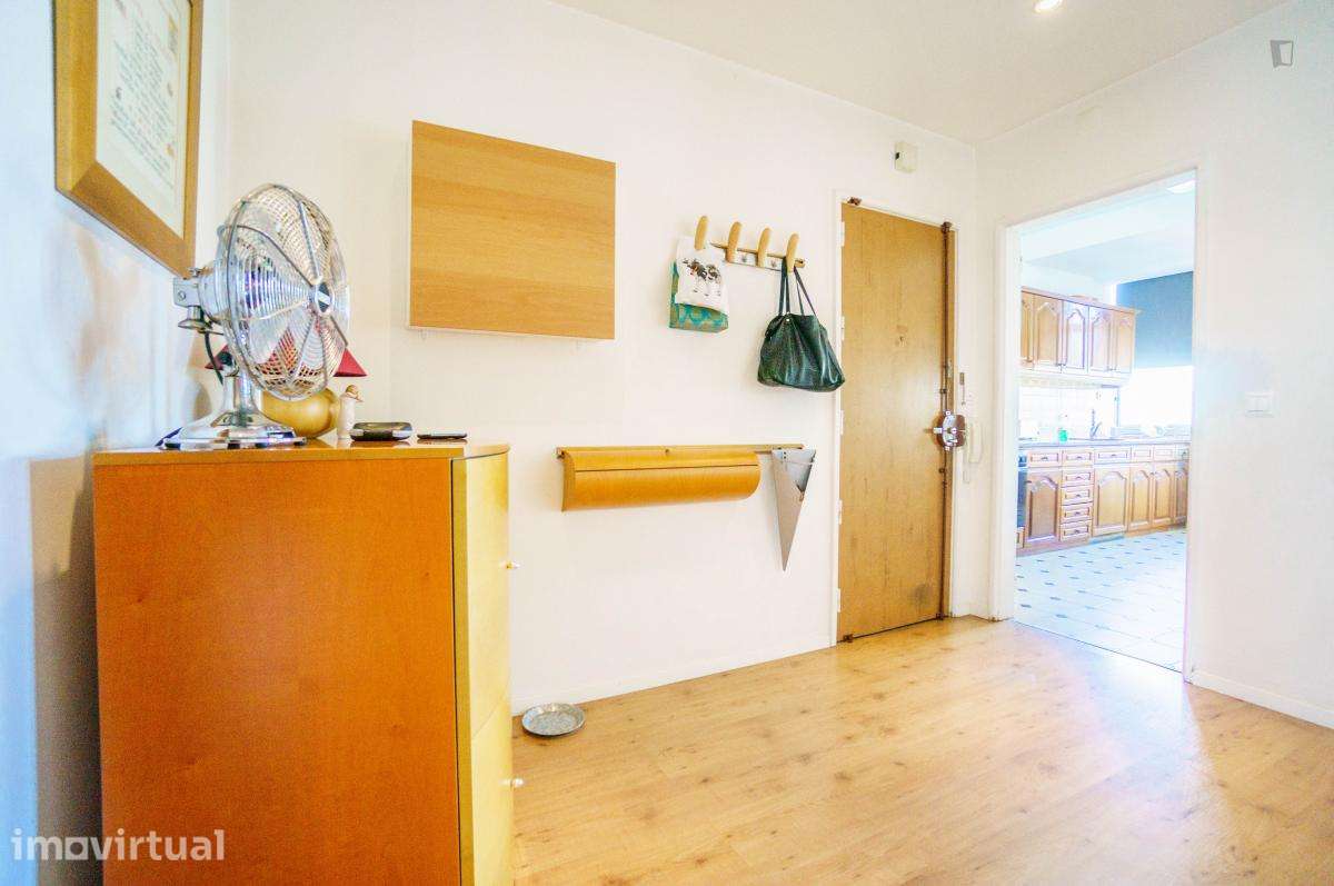 Quarto - localizado em Lisbon - Grande imagem: 3/9