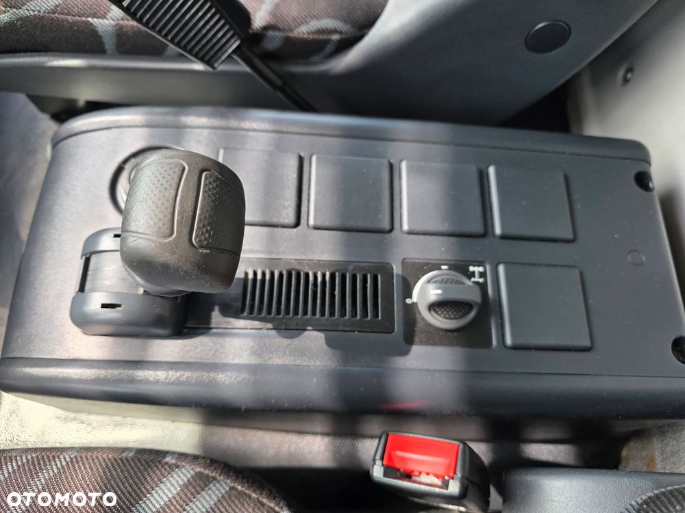 Iveco EUROCARGO ML 120E25 EEV CHŁODNIA 5 M DŁ  TYLKO 320 TYŚ KM SUPER STAN !!! - 27