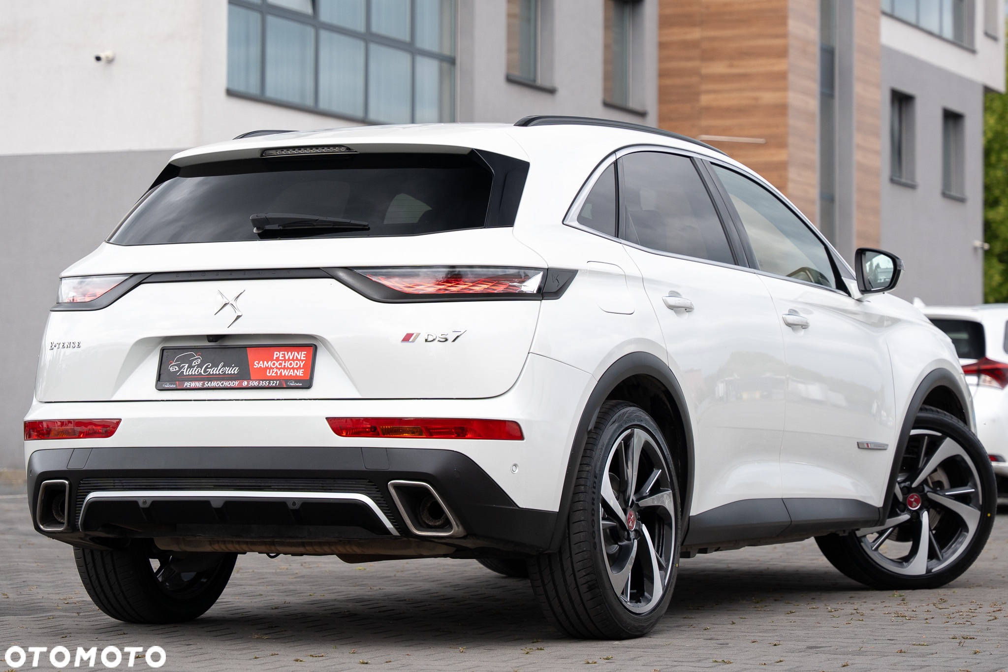 DS Automobiles DS 7 Crossback - 11