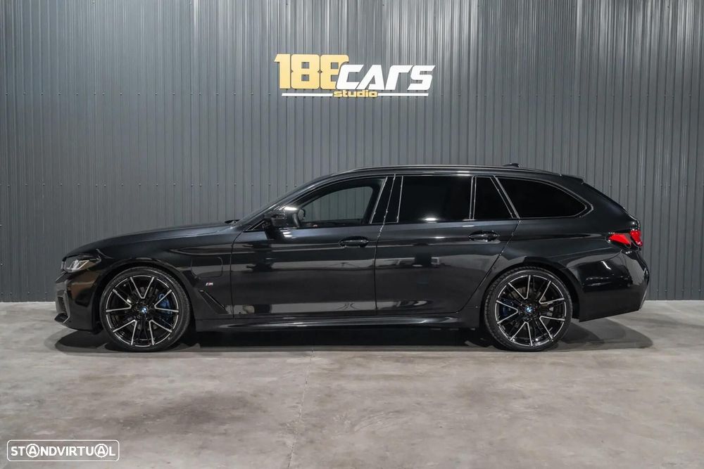 BMW 530 e Pack Desportivo M - 25