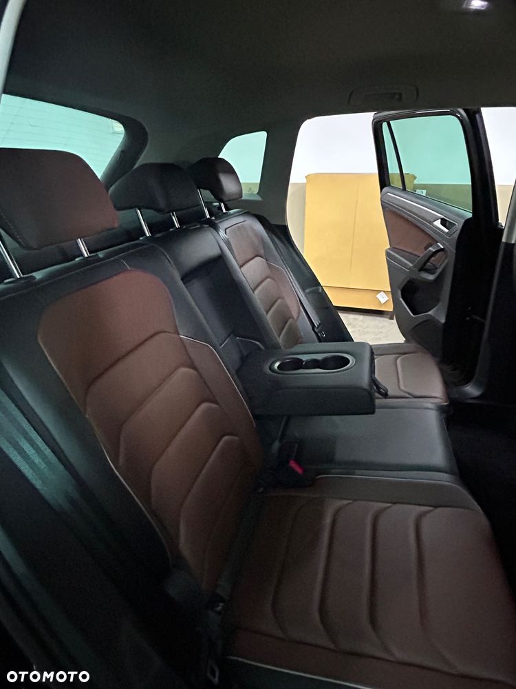 Volkswagen Tiguan 1.5 TSI EVO Elegance DSG - 10