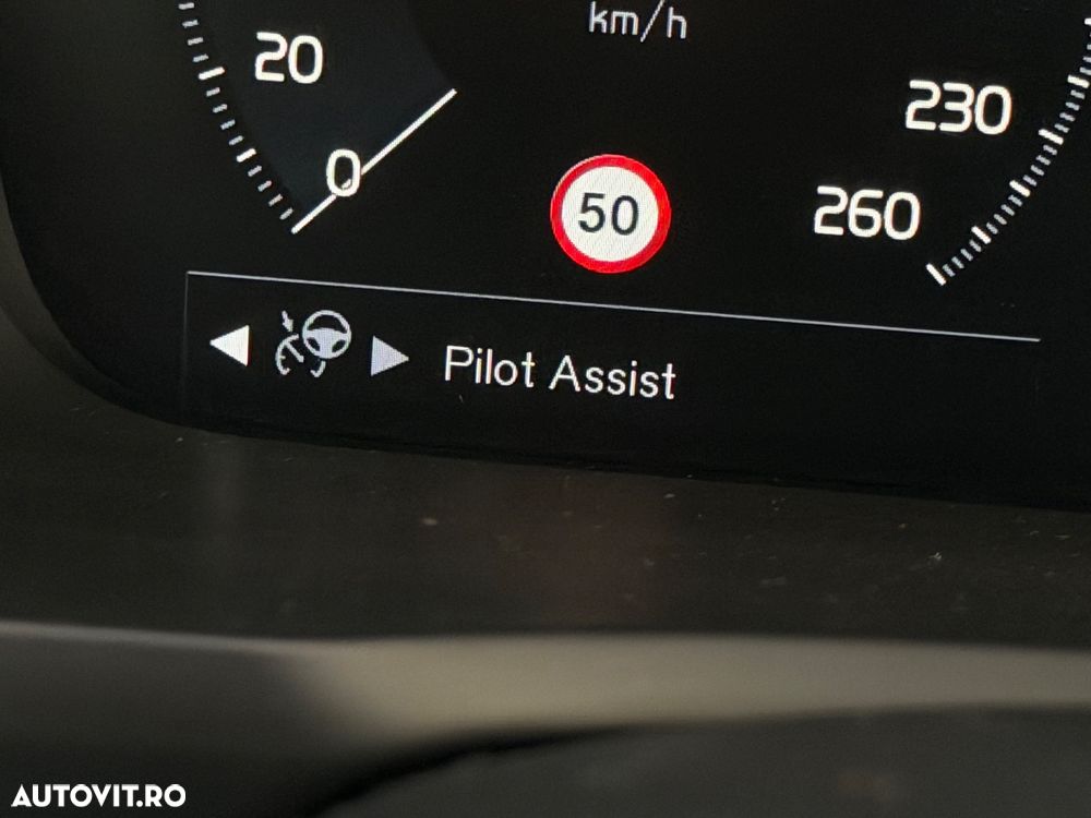 Volvo XC 90 D5 AWD Geartronic Momentum - 28