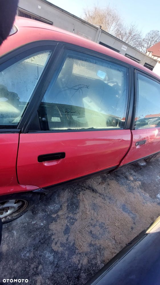 AUDI 80 89 z 1988 1,8 b lpg na części fotele szyba zamek lusterko mechanizm lampa itp - 8