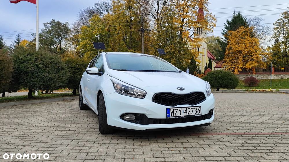 Kia Ceed 1.6 CRDi L - 8