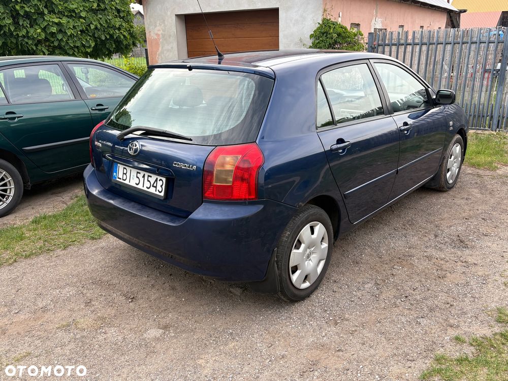 Toyota Corolla 2.0 D-4D Sol - 3