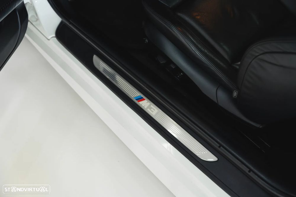 BMW M3 Standard - 23