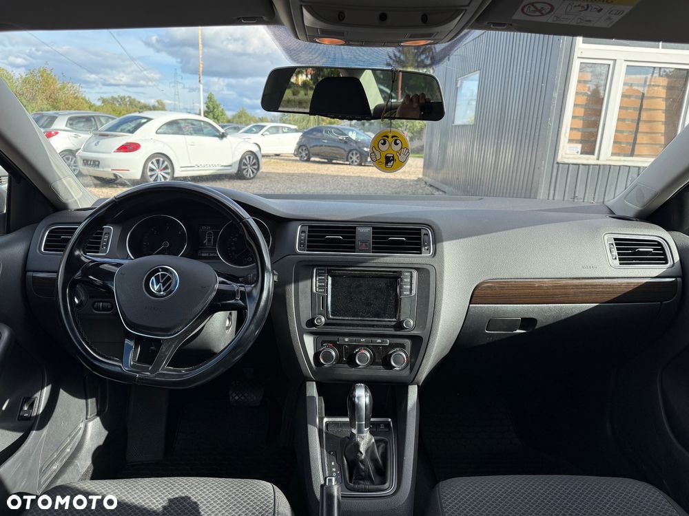 Volkswagen Jetta 2.0 TDI DPF BMT Comfortline DSG - 10