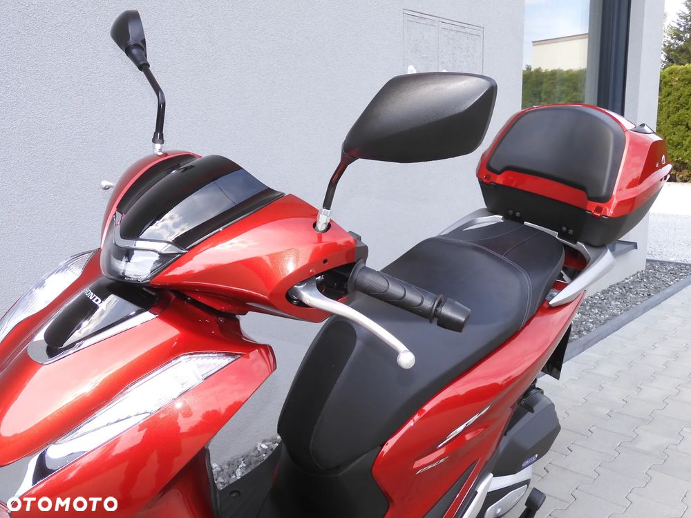Honda SH - 21