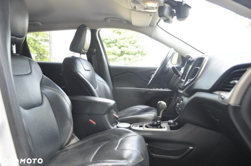 Jeep Cherokee 2.0 MJD Active Drive II Limited - 11