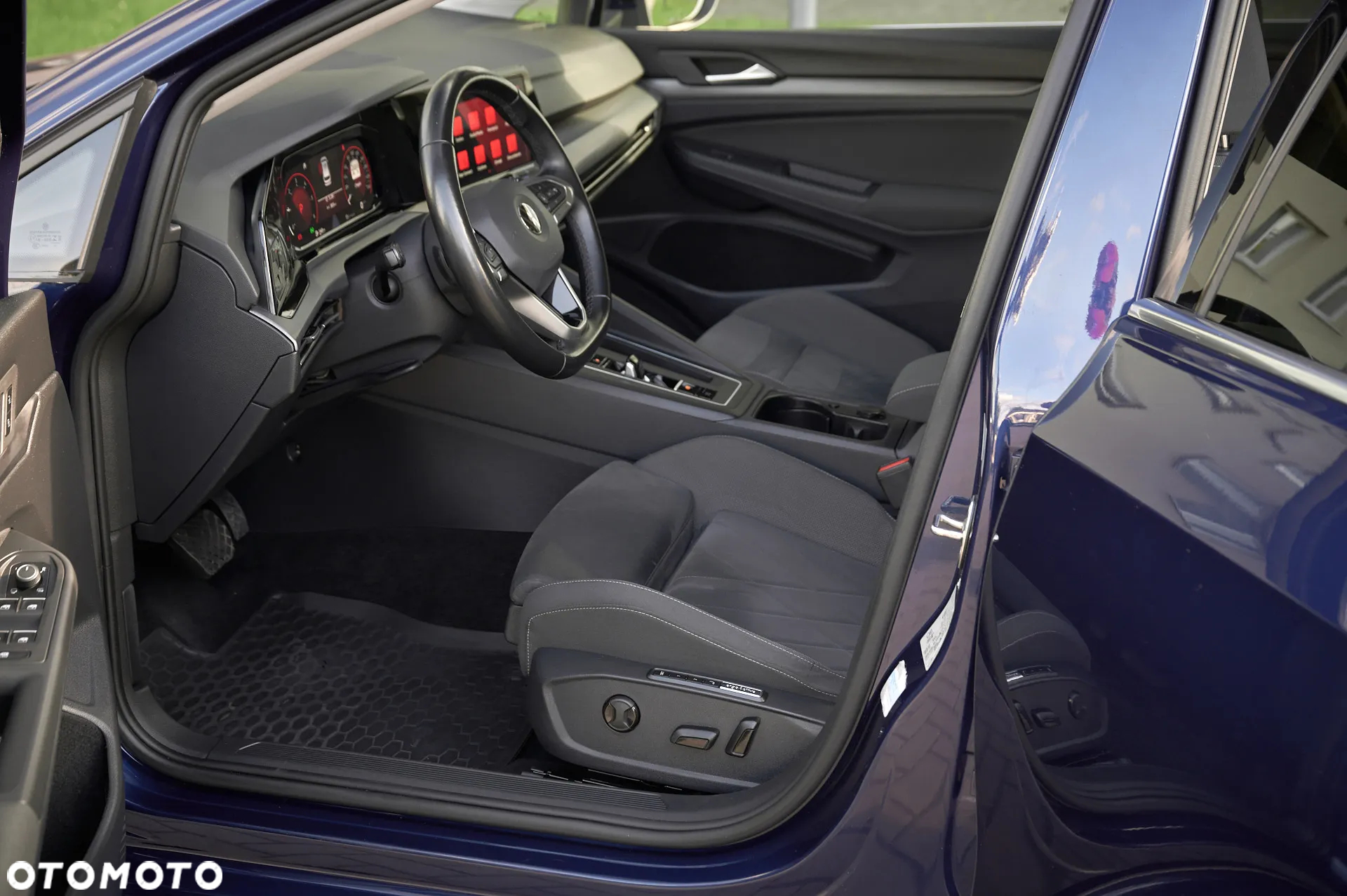 Volkswagen Golf VIII 2.0 TDI Style DSG - 21