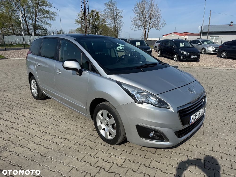 Peugeot 5008 2.0 HDi Allure 7os - 12