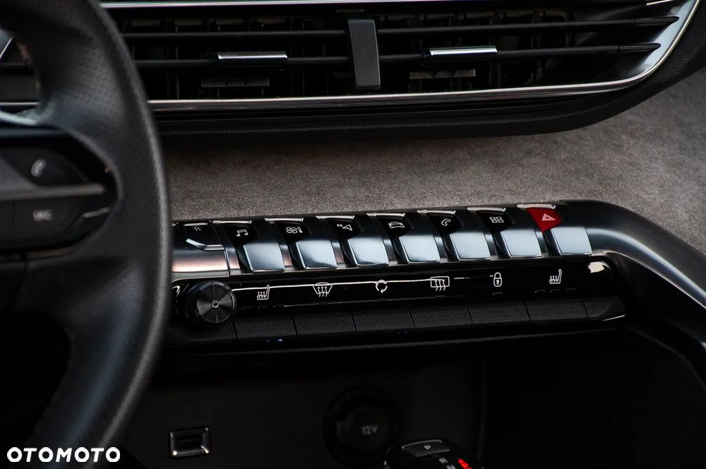 Peugeot 3008 BlueHDi 180 Stop & Start EAT6 GT - 33