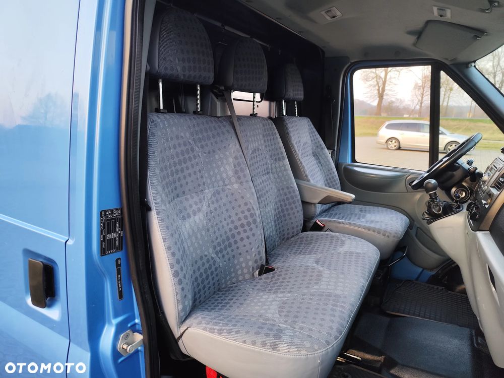 Ford TRANSIT - 11