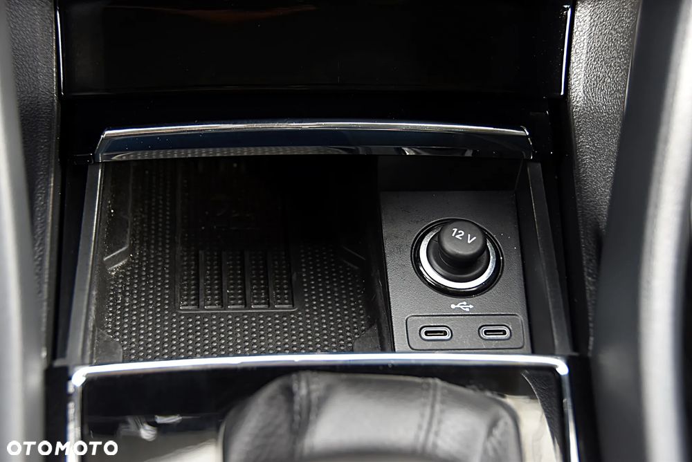 Skoda Karoq 1.5 TSI ACT Selection DSG - 33