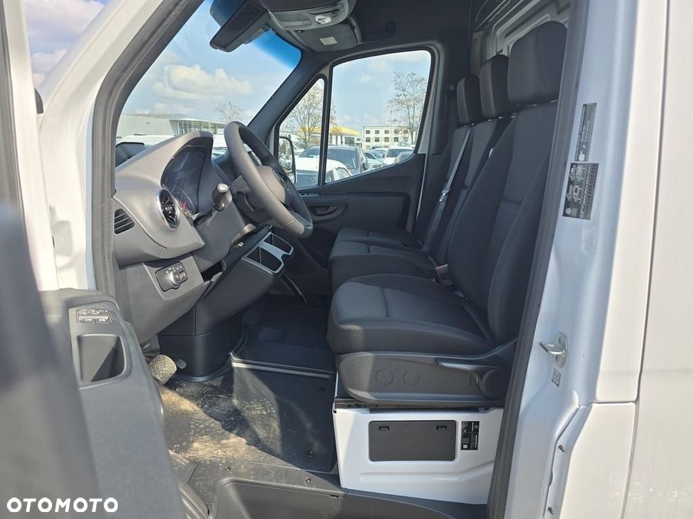 Mercedes-Benz Sprinter 317 CDI Long BASE 9G-Tronic - 7