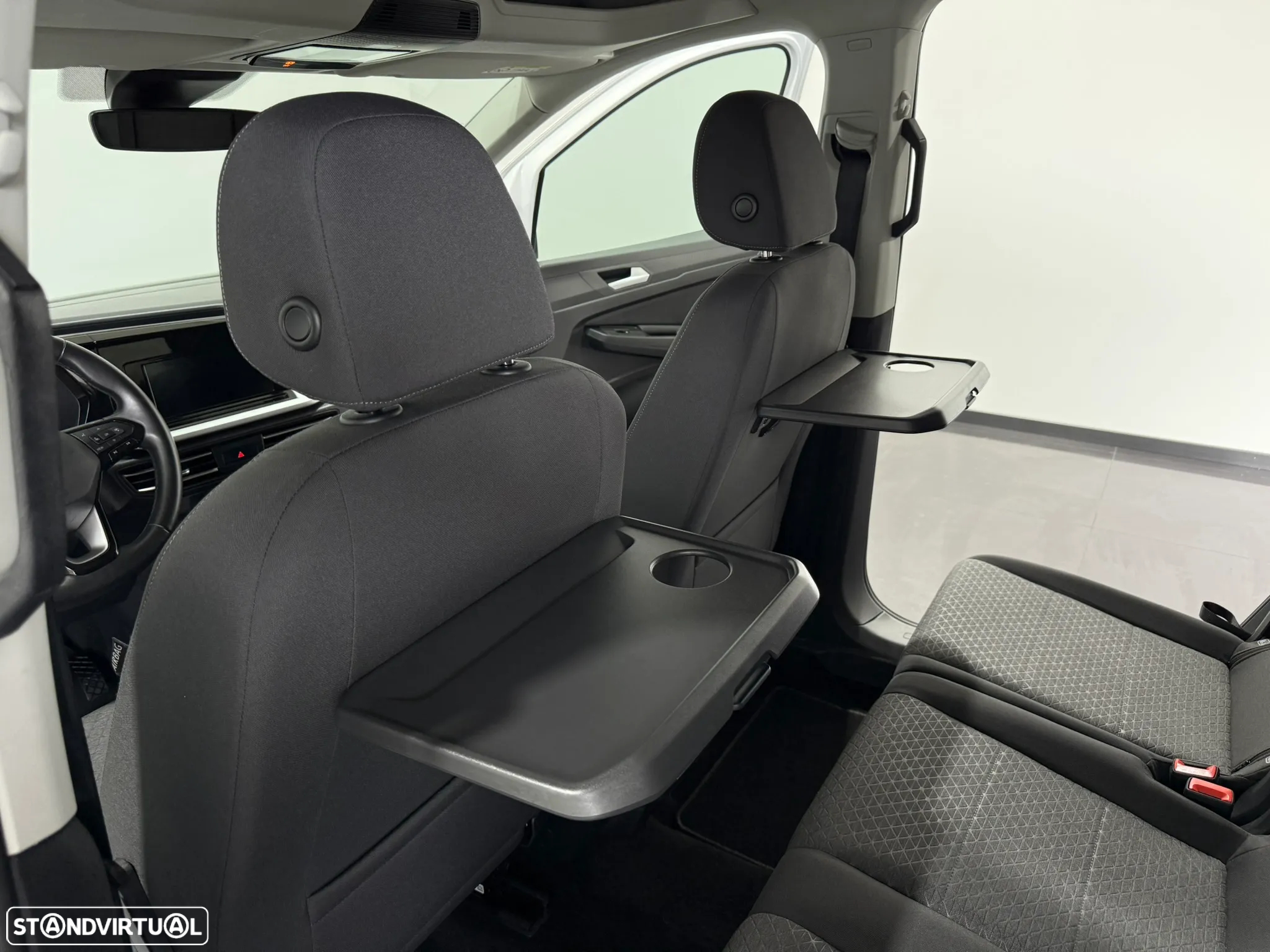 Ford Tourneo Connect 2.0 TDCi Titanium - 41