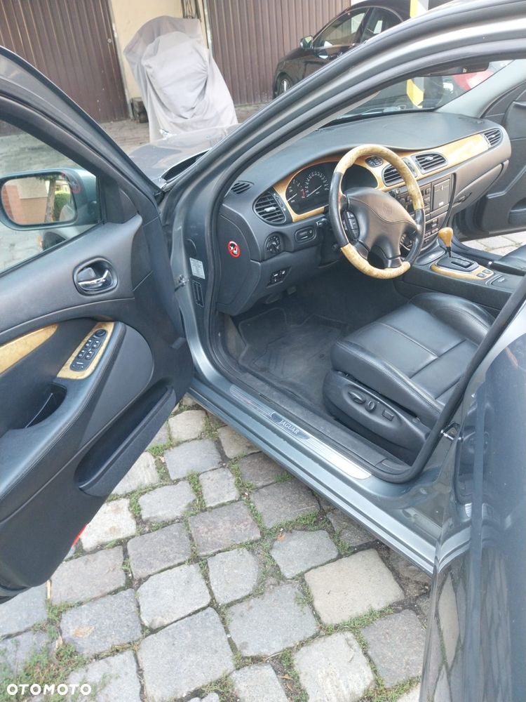 Jaguar S-Type 3.0 V6 Executive - 7