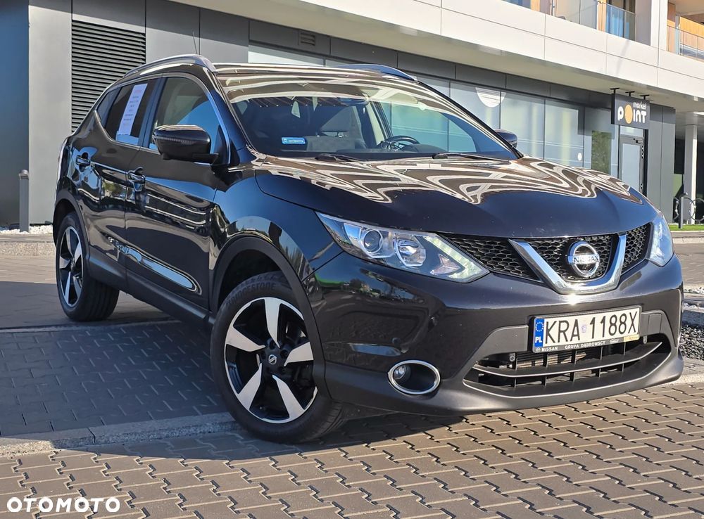 Nissan Qashqai 1.2 DIG-T N-Connecta - 1