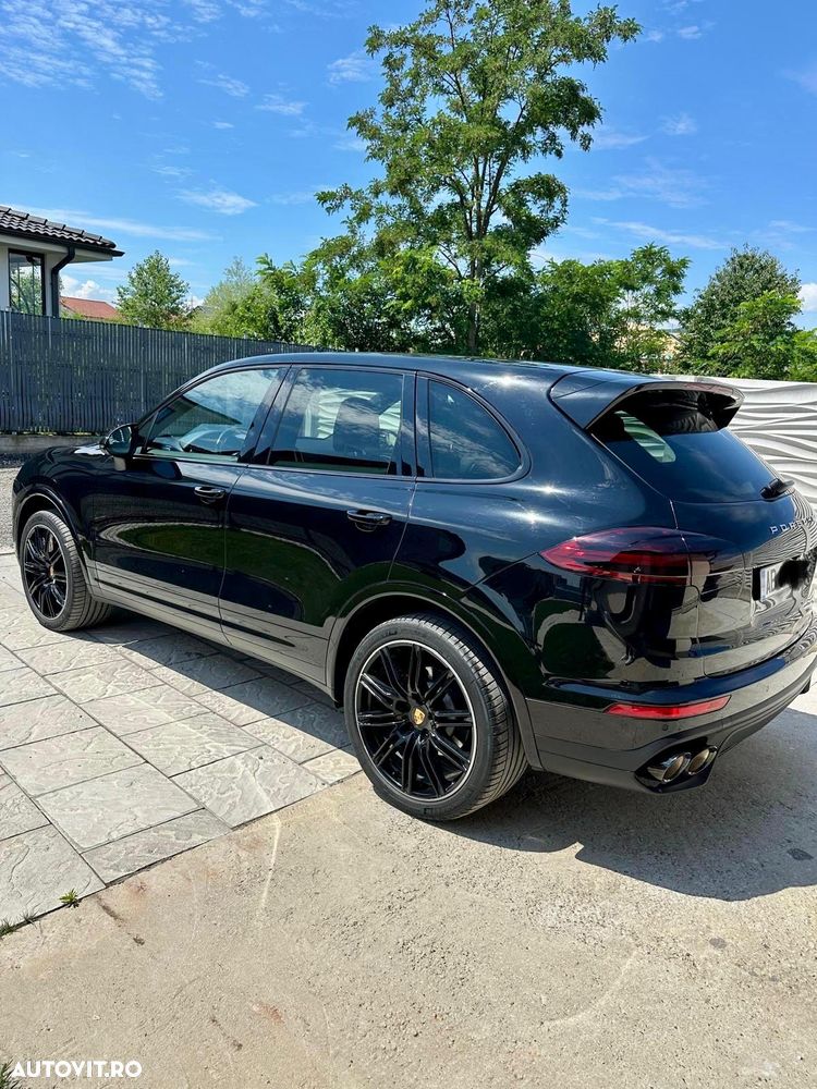 Porsche Cayenne Platinum Edition - 5
