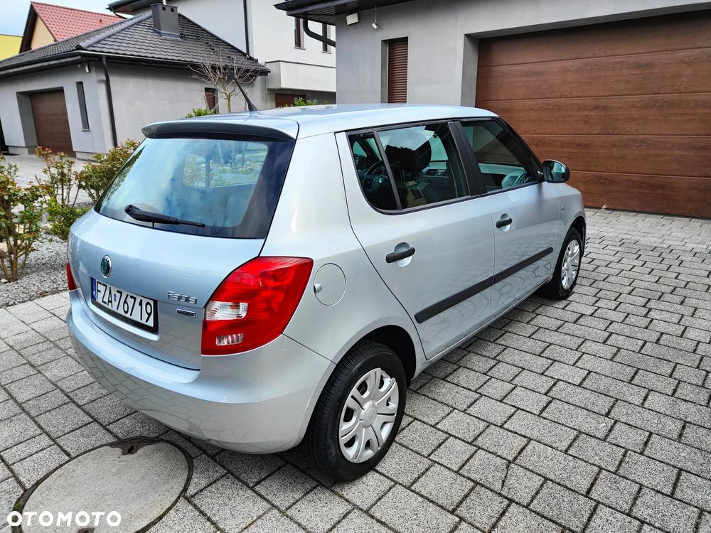 Skoda Fabia 1.2 HTP - 9