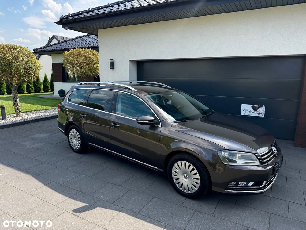 Volkswagen Passat - 15