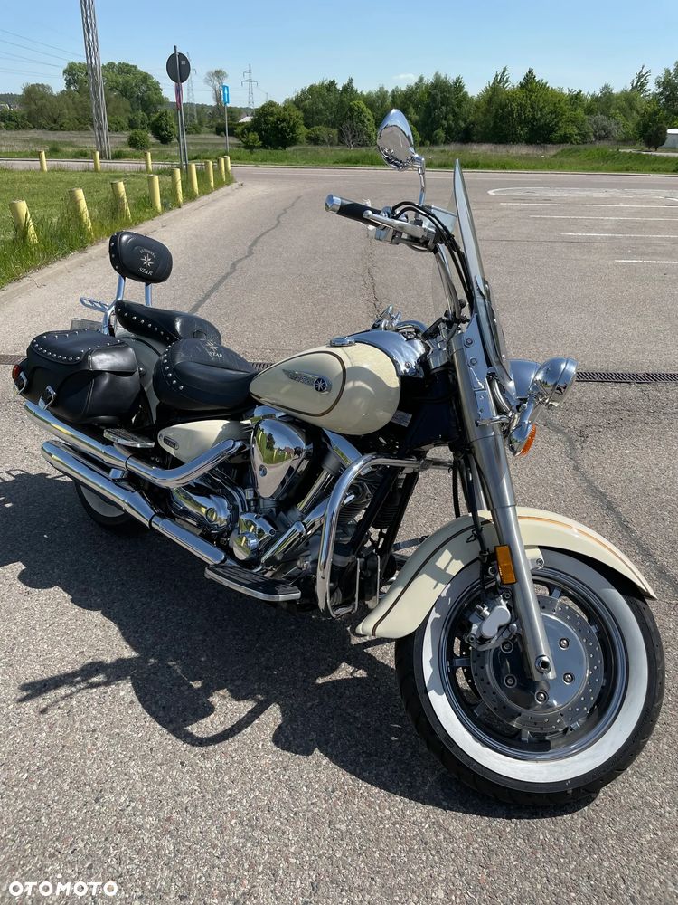 Yamaha Road Star - 12