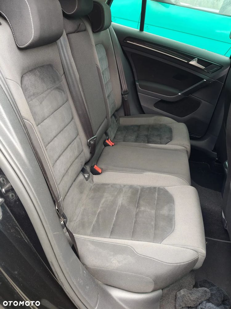 Volkswagen Golf 1.6 TDI BlueMotion Technology DSG Comfortline - 16