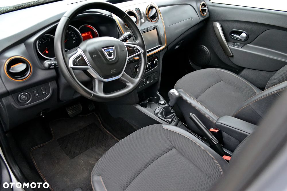 Dacia Sandero Stepway - 13